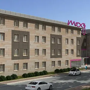 Moxy Edinburgh Airport Отель